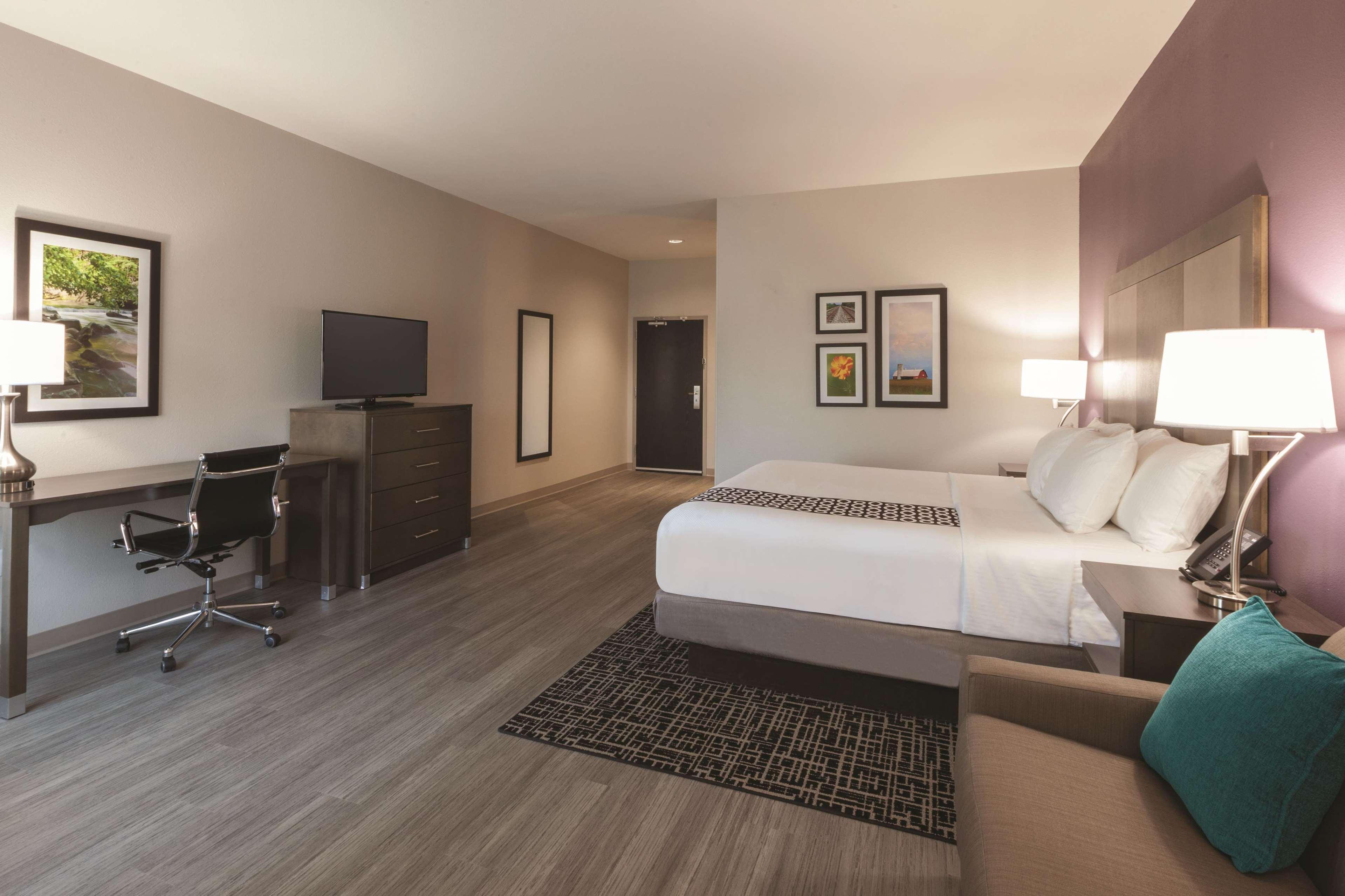 La Quinta By Wyndham טרה הוט מראה חיצוני תמונה