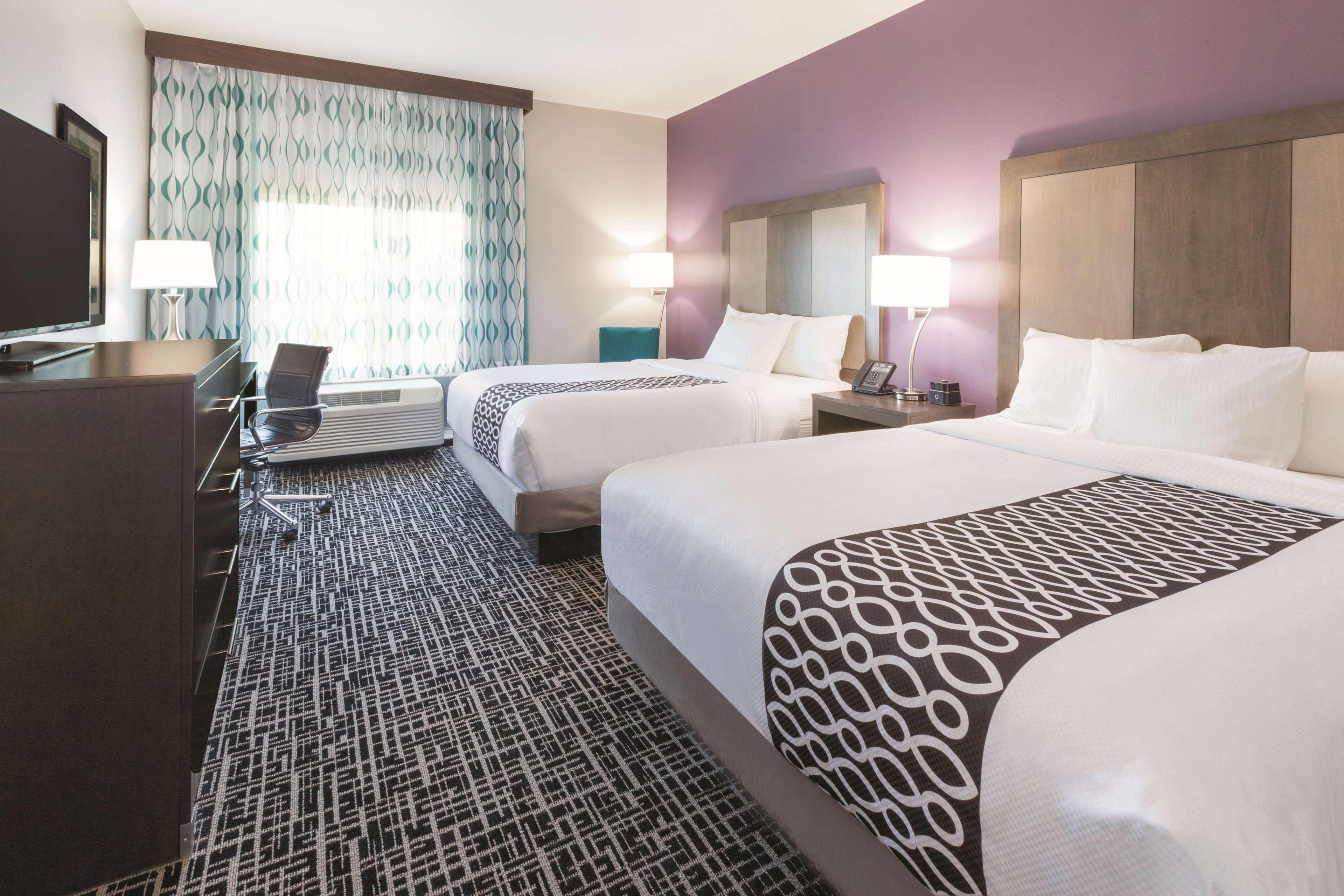La Quinta By Wyndham טרה הוט מראה חיצוני תמונה