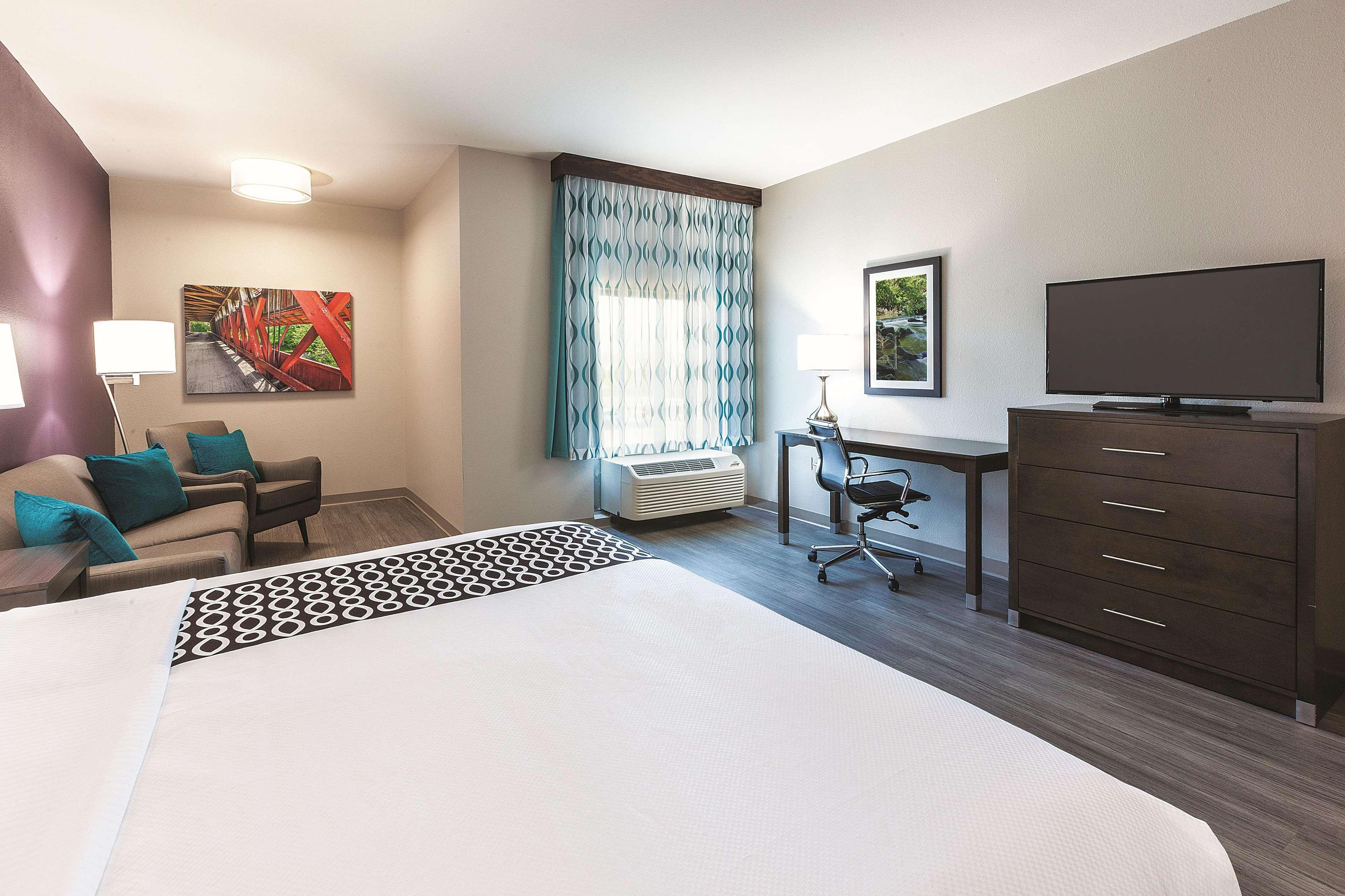 La Quinta By Wyndham טרה הוט מראה חיצוני תמונה